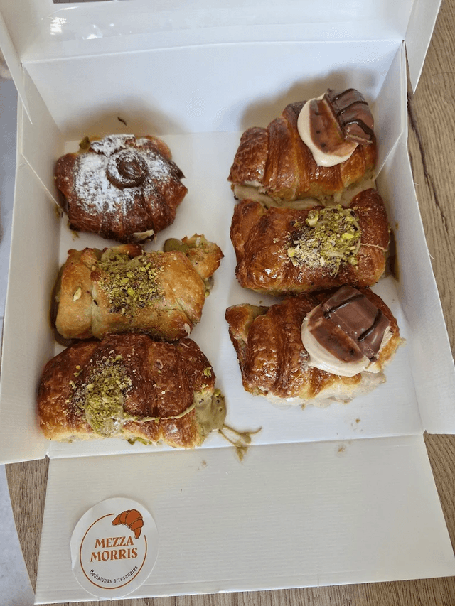 Mezza Morris | Croissant Barcelona photo 4