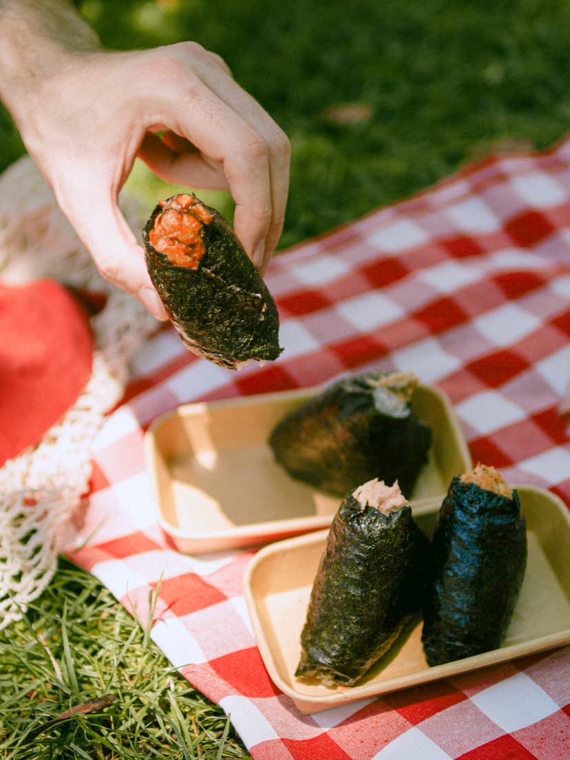SANKAKU ONIGIRI