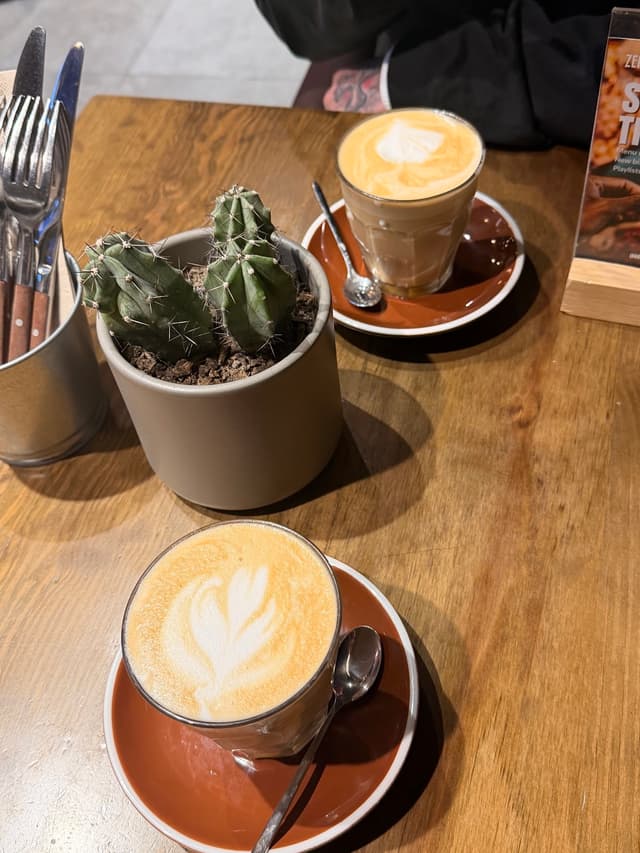 Zenith Caffè - Desengaño photo 4