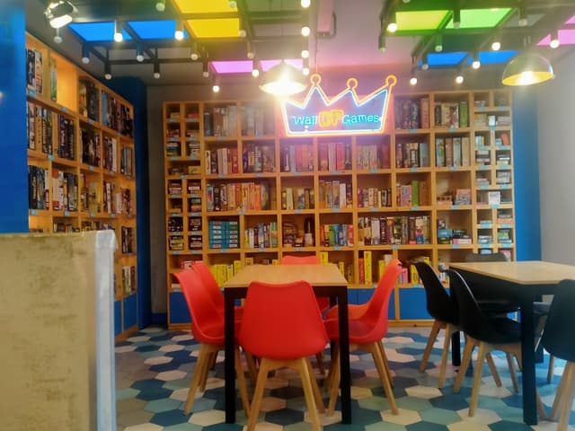 Six Board Game Cafe photo 2