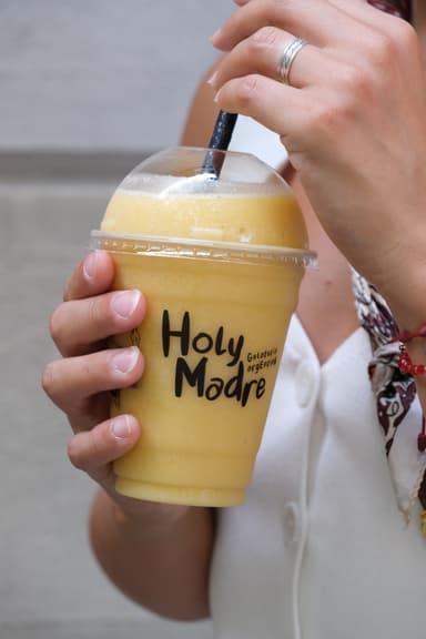 HOLY MADRE Heladería argentina en Barcelona
