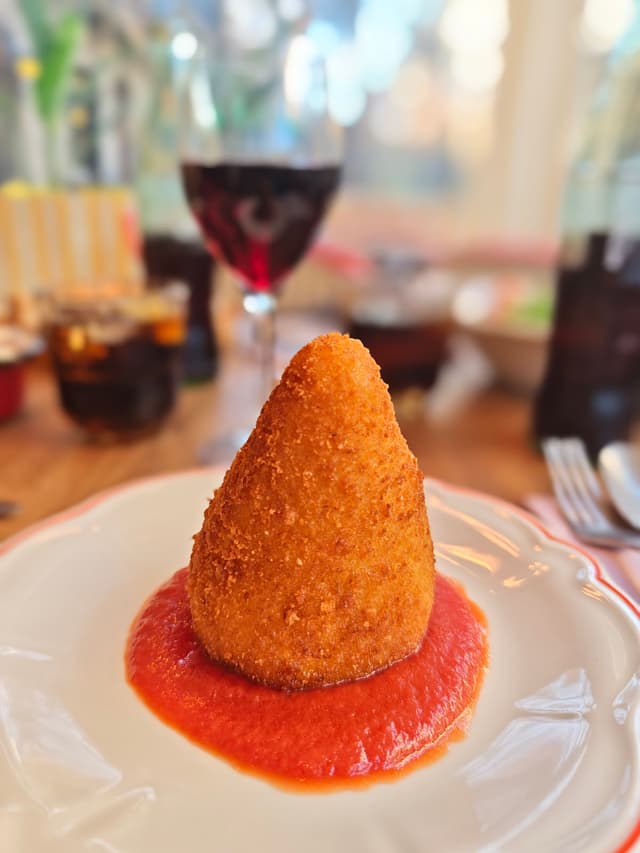 Mizzica de Enric Granados | Restaurante Italiano Barcelona photo 2