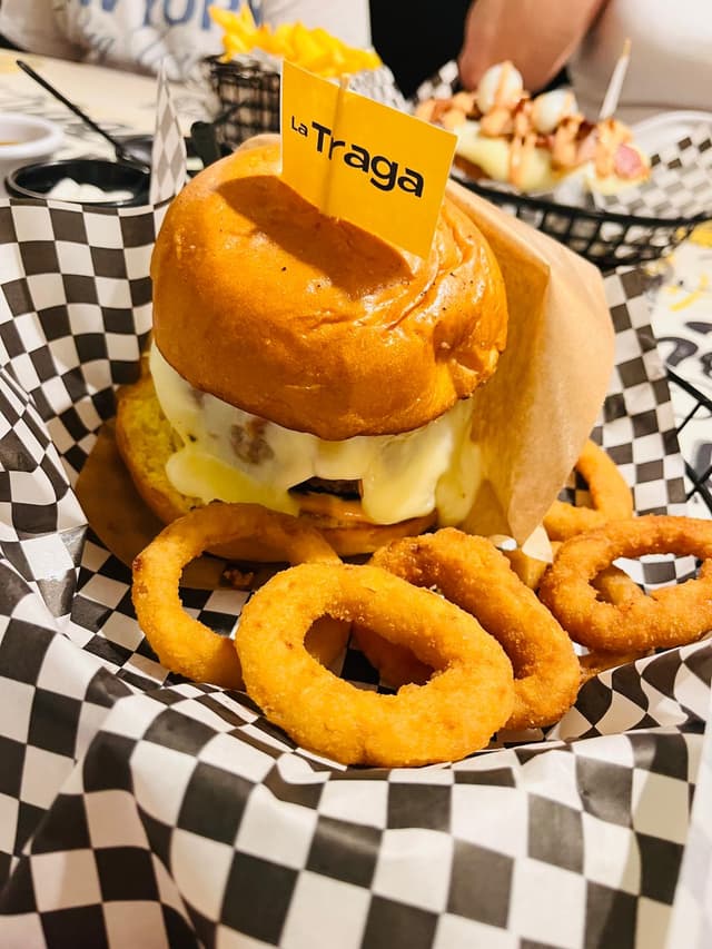 La Traga Street Food photo 2