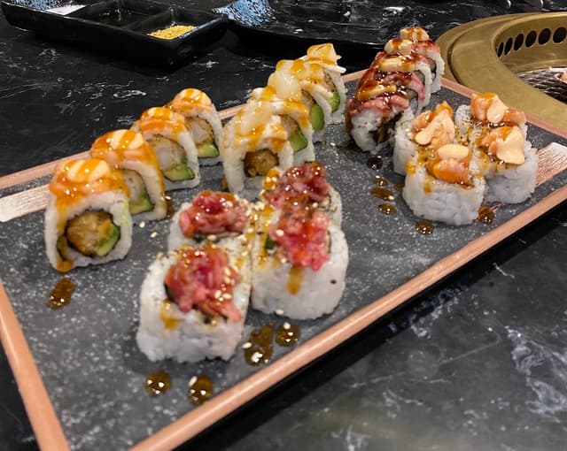 Kaoru barbacoa japonesa & sushi photo 3
