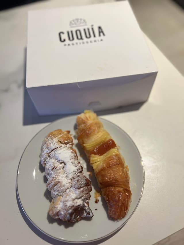 CUQUÍA Pastisseria argentina photo 2