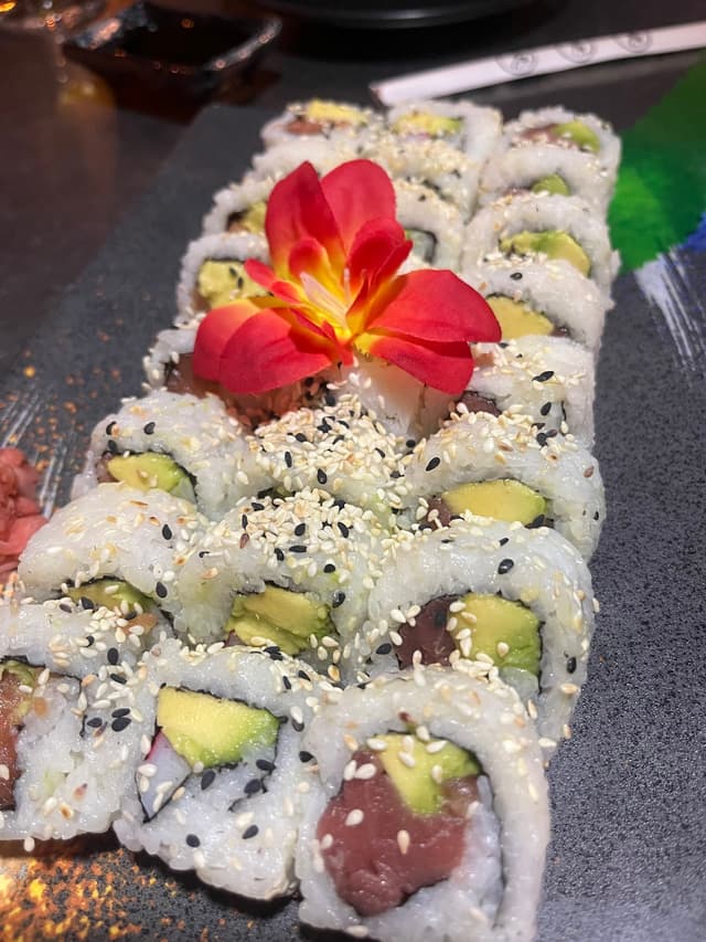 Ziqi ramen y sushi photo 4