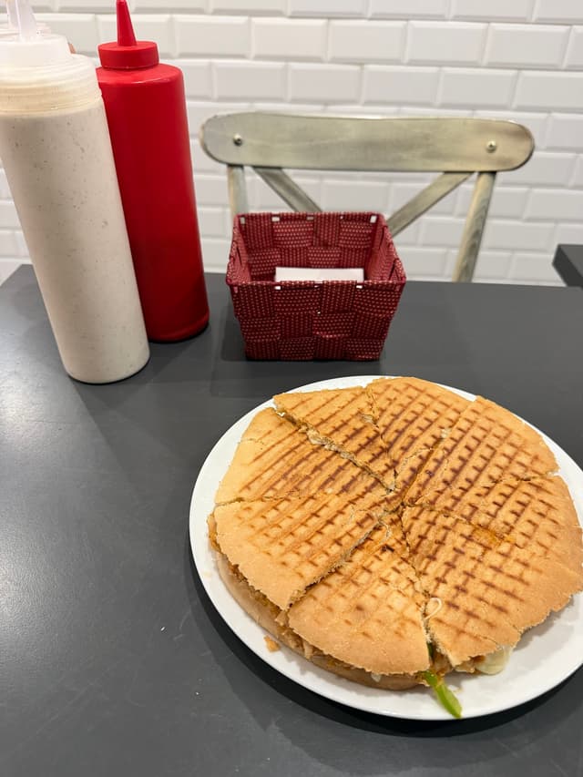 Doner Kebab Show (Halal) photo 3