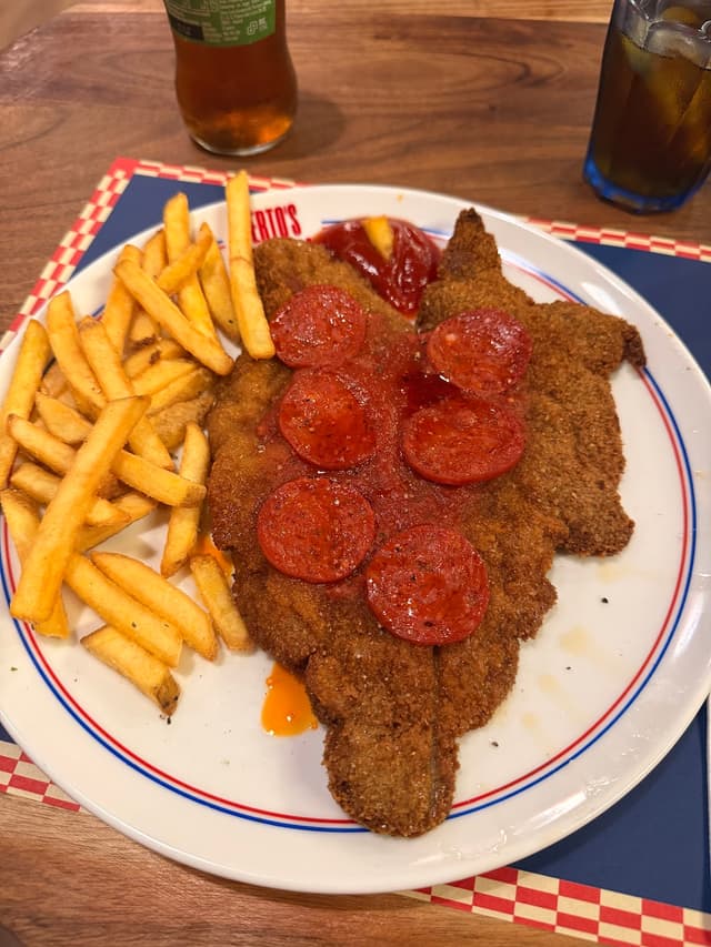 Berto's Milanesa & Sports Bar photo 5