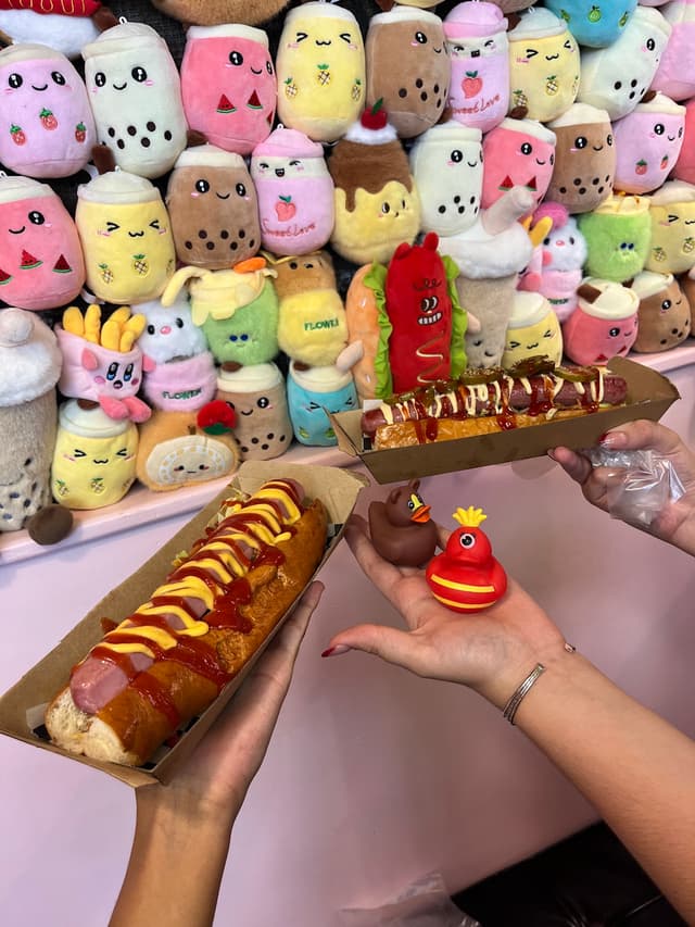Sip N’ Dog | Hot Dogs Barcelona photo 3